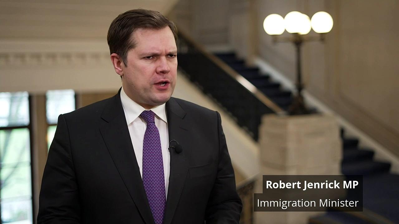 Immigration minister defends migrant bill