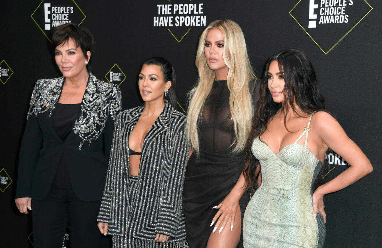 Kris Jenner wants to put more of her daughters' dating lives into 'The Kardashians'