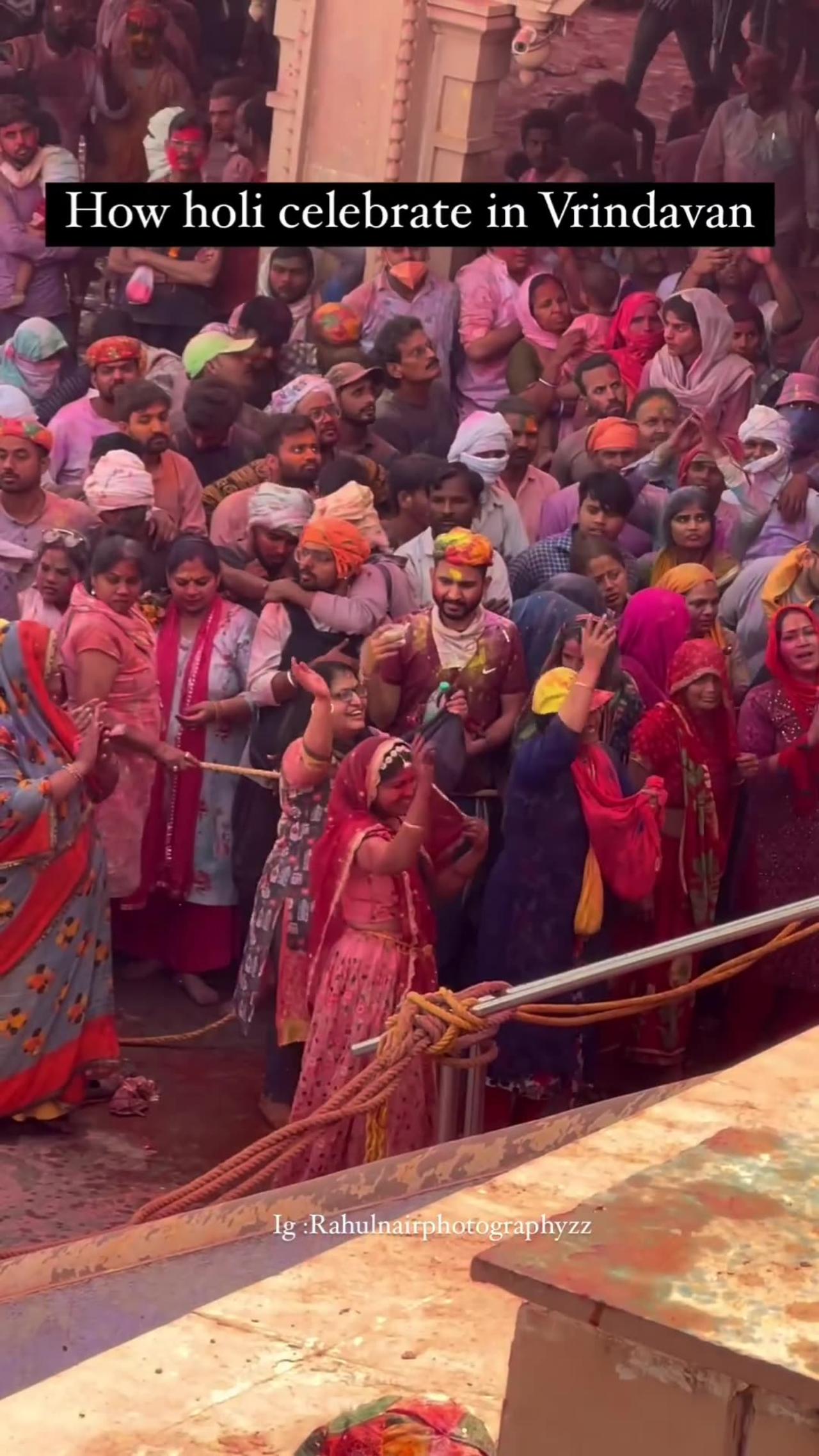 HOLI ❤ IN VEINDAVAN (INDIAN FESTIVAL)