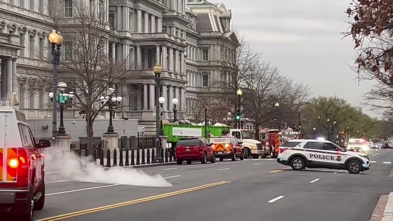 🚨WATCH: Fire at the Eisenhower Executive Office Building near the White House Washington | DC