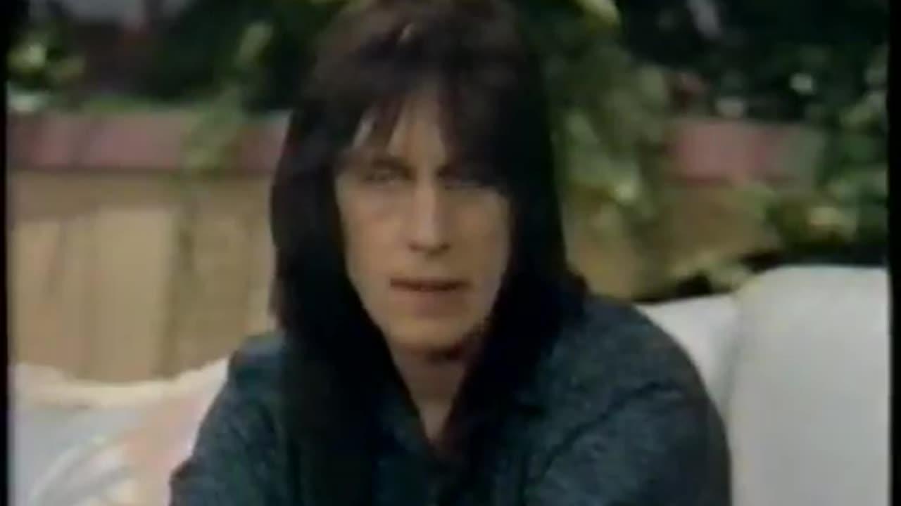 April 27, 1988 - Rocker Todd Rundgren Chats with Gary Collins
