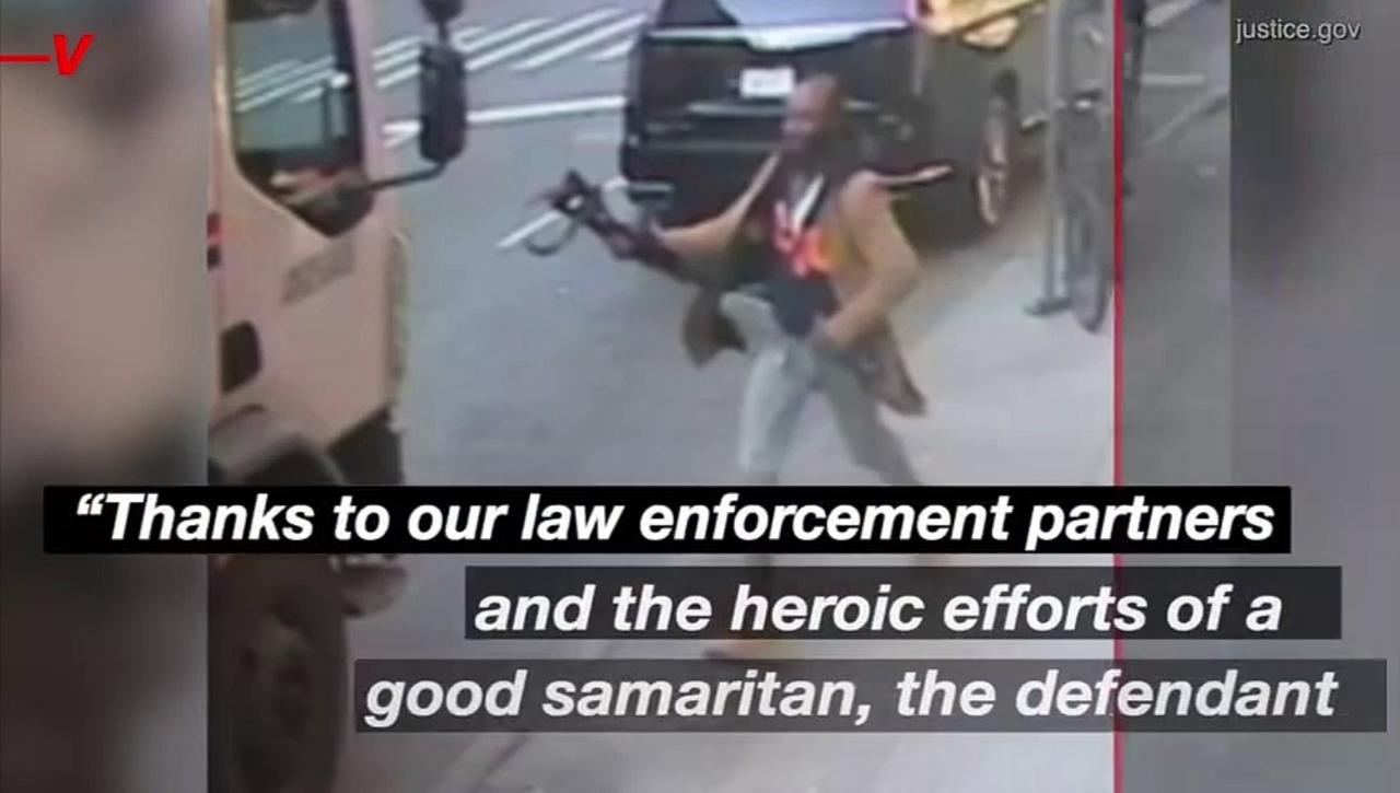 Good Samaritan Takes Down Armed Suspect in NYC