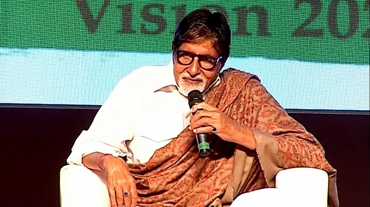 Amitabh Bachchan shares his health update