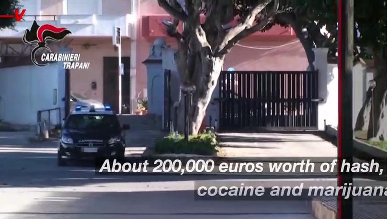 Italy Police Seized 200,000 Euros Worth of Drug Decorated With Mafia Mugshots