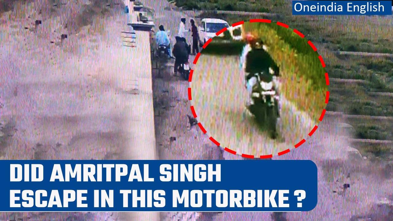 Amritpal Singh escape: Visuals released of him fleeing | Punjab Police hunt is on | Oneindia News