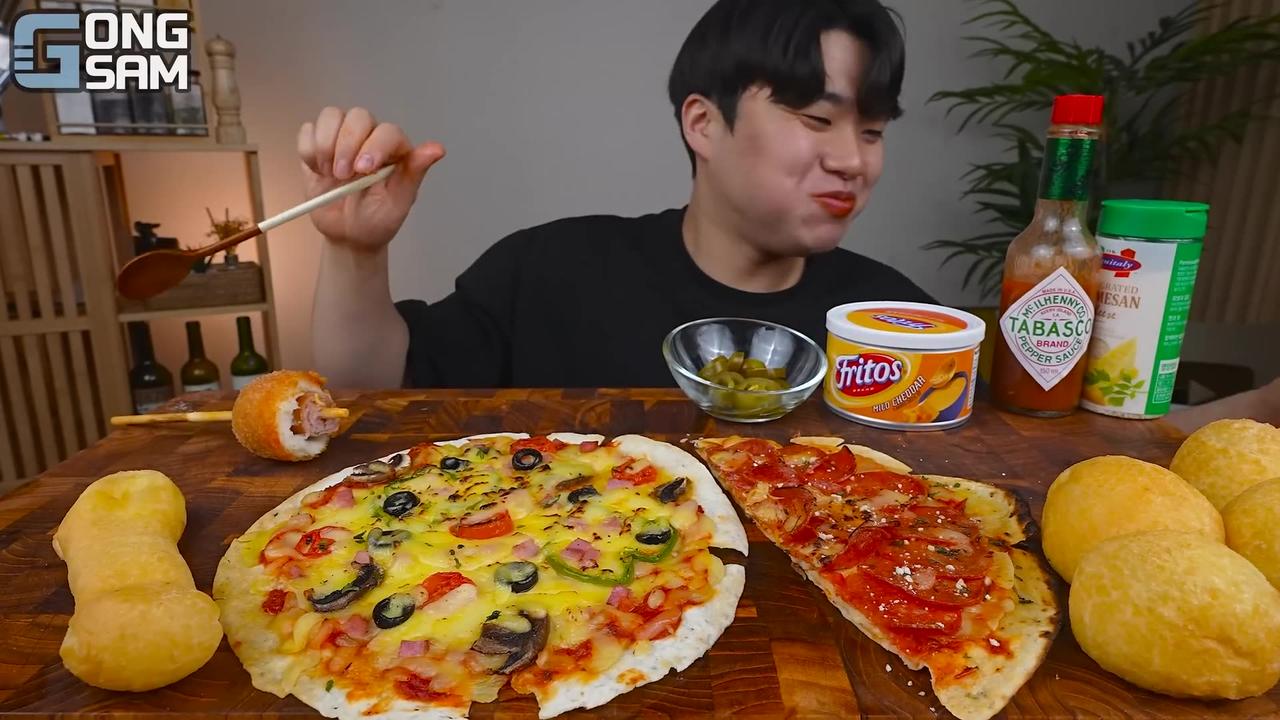 Asmr Mukbang Fire Noodle Pepperoni Pizza One News Page Video