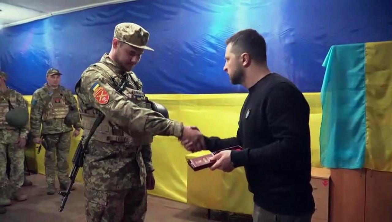 Ukraine's Zelensky visits army positions in frontline Zaporizhzhia region
