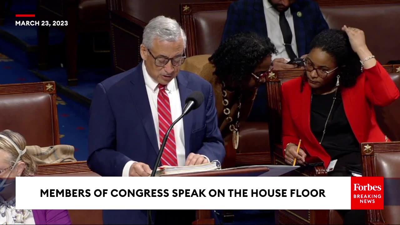 Bobby Scott Slams Republicans For Banning Books ‘In The Guise Of Parental Rights’