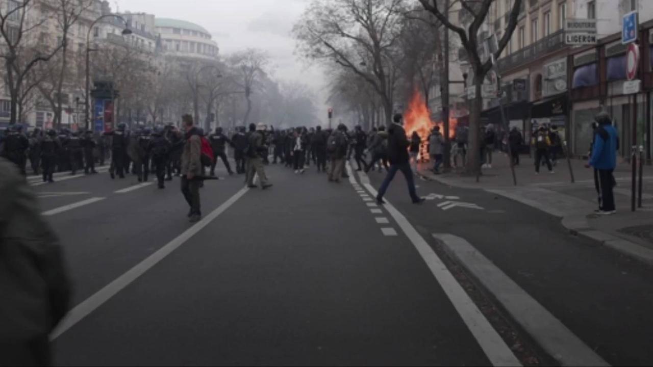 France Deploys Thousands of Police as Widespread Protests Continue