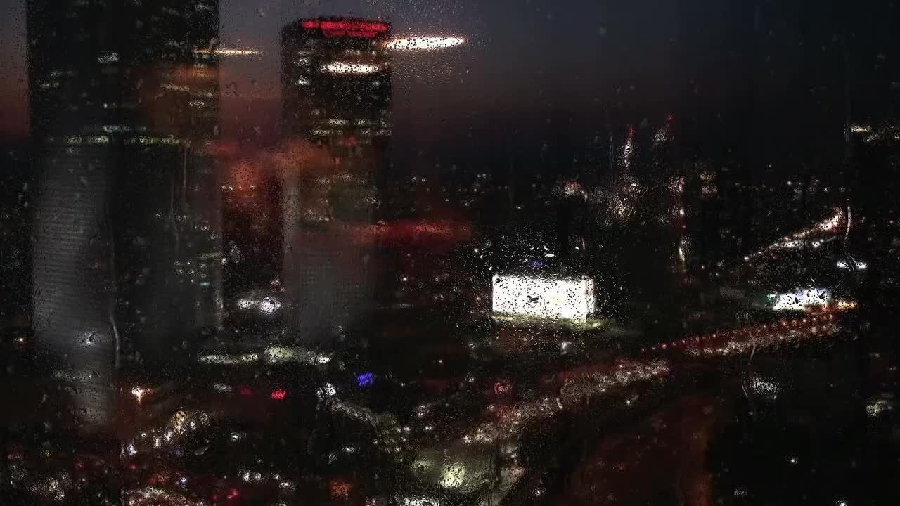 Thunderstorm Symphony: Relaxing sounds of thunder strikes and rainfall