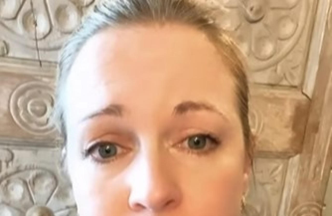 Melissa Joan Hart tearfully recalls helping kids flee from Nashville shooting: 'Pray for the families'