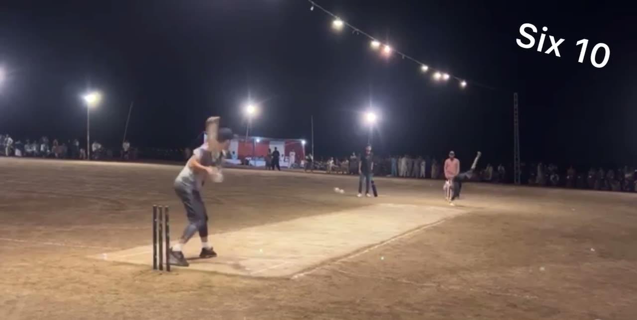 Fahad Qazi batting in final at falkara