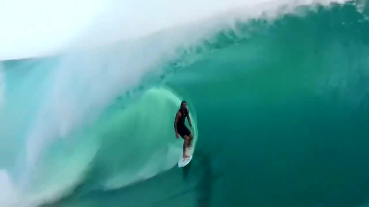 Compilation Video of Best Surfing Action In One News Page VIDEO