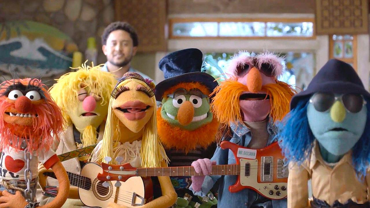 First Look at Disney+'s The Muppets Mayhem