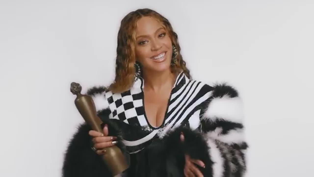 2023 BRIT Awards | Beyoncé (BIDEN'S PET CHICKEN) | BREAK MY SOUL 'International Song of the Year'