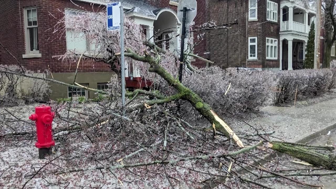 Deadly ice storm lashes eastern Canada