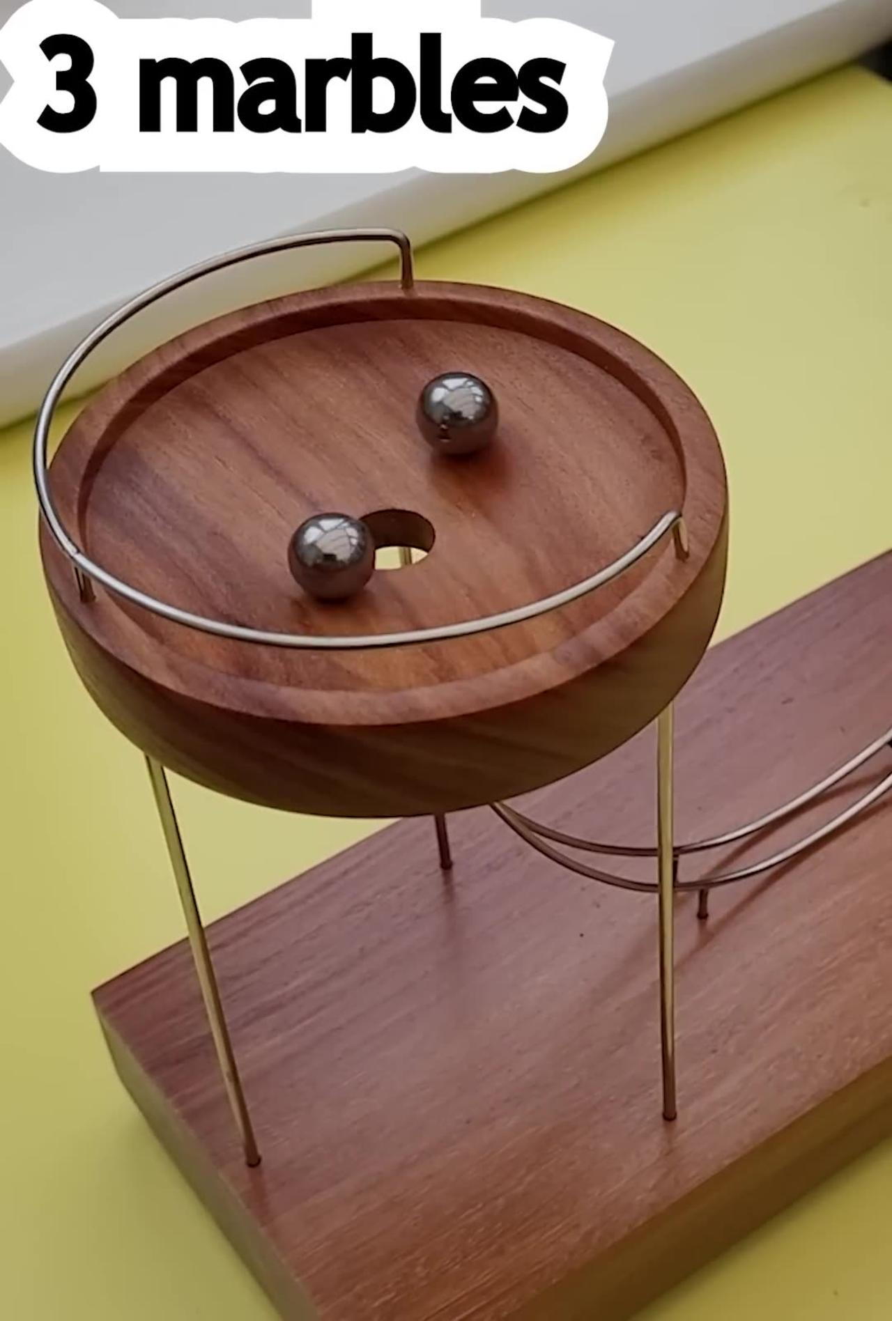 Incredible Perpetual Motion Simulator One News Page VIDEO