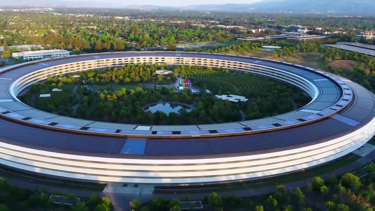 Inside The $5 Billion Apple Headquarters