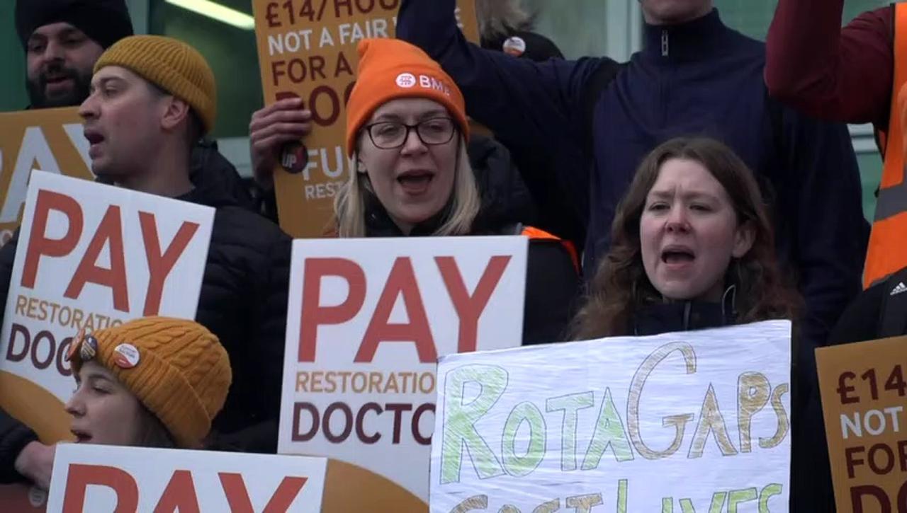 'Junior doctors don't dream of going on strike' says BMA