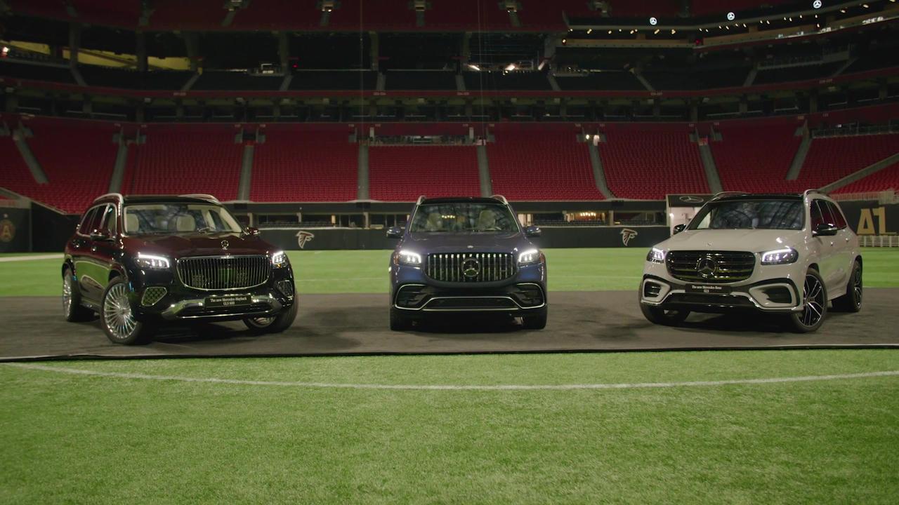 The new Mercedes-Benz GLS models - fresh look, new Software