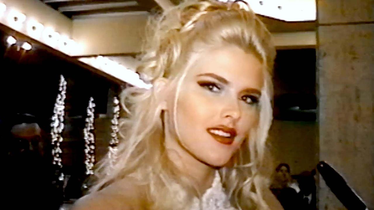 First Look at Anna Nicole Smith: You Don’t Know Me