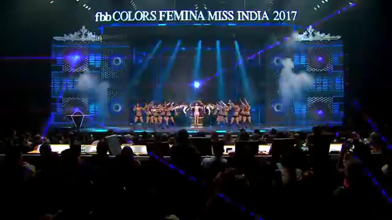 Alia Bhatt performs Tesher's Kay Gayi Chull remix at Miss India 2017