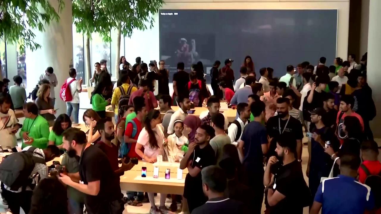 Apple opens its first store in India