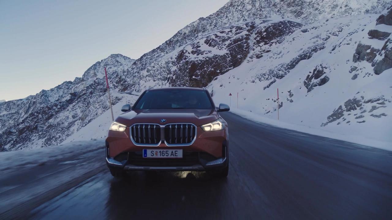 The new BMW X1 Sölden Trailer