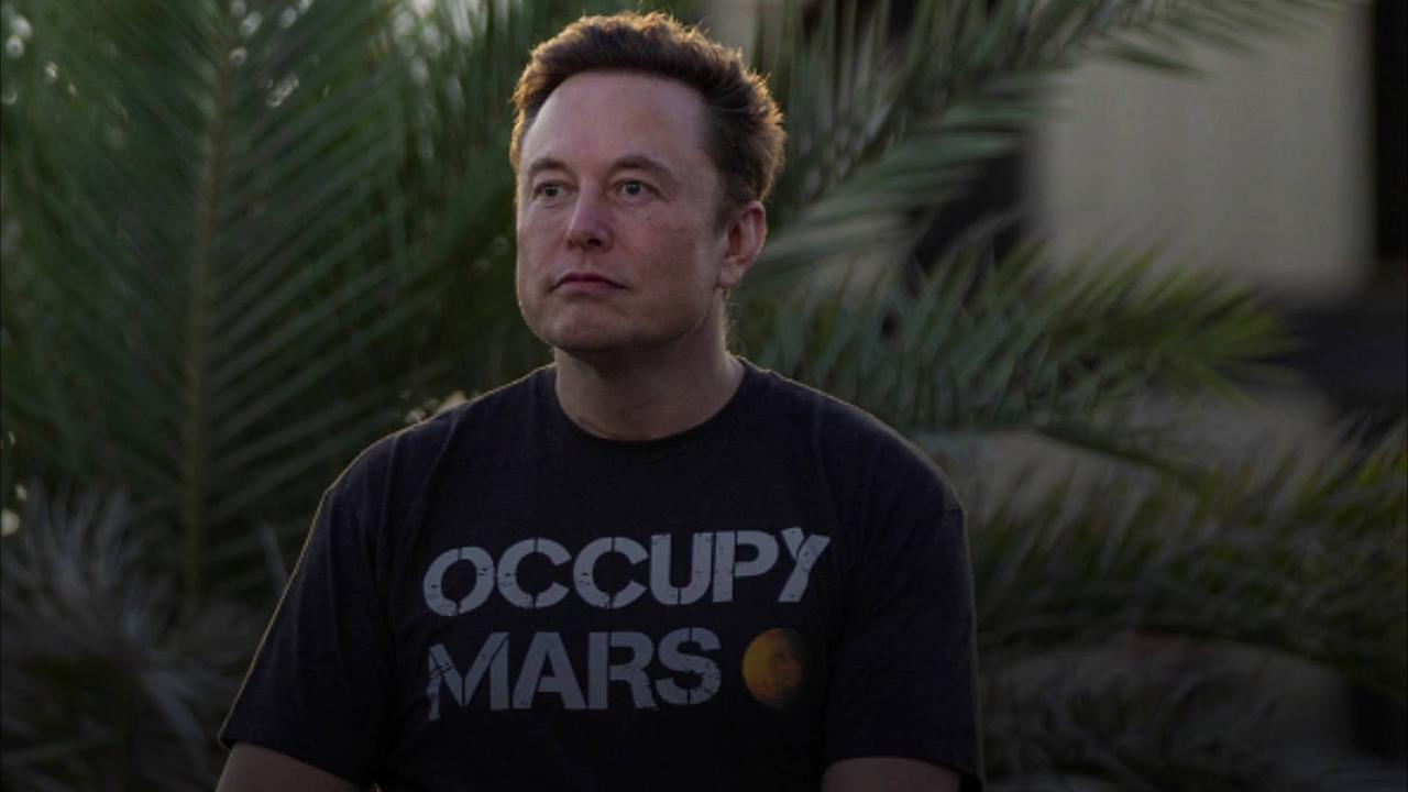 Elon Musk Meets With Lawmakers on Regulating AI