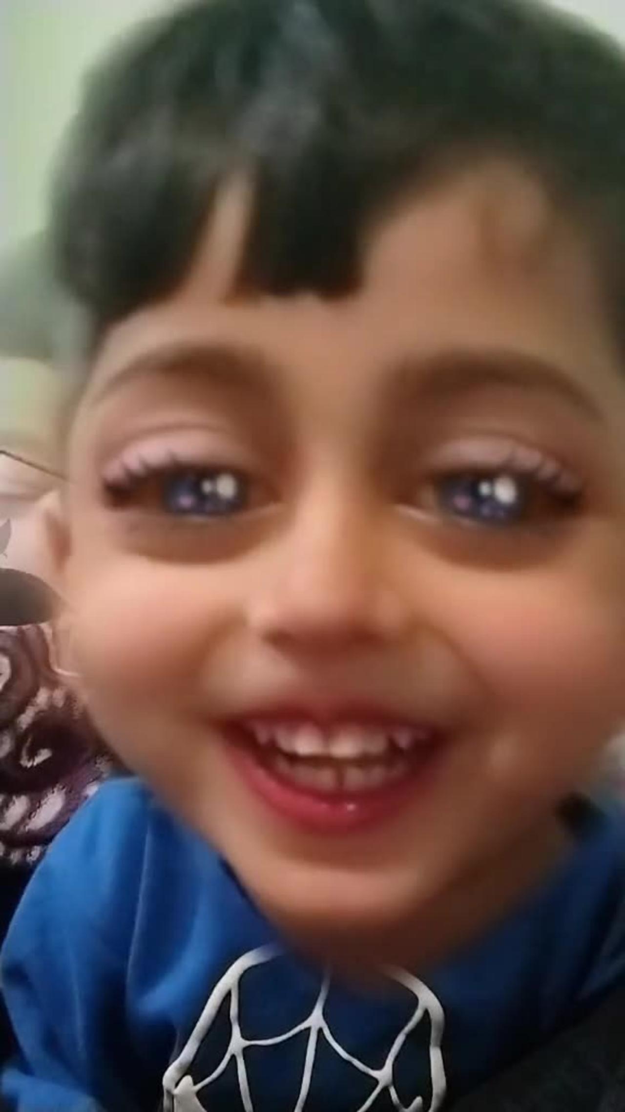 Taking selfie video by using filters 🤣 One News Page VIDEO