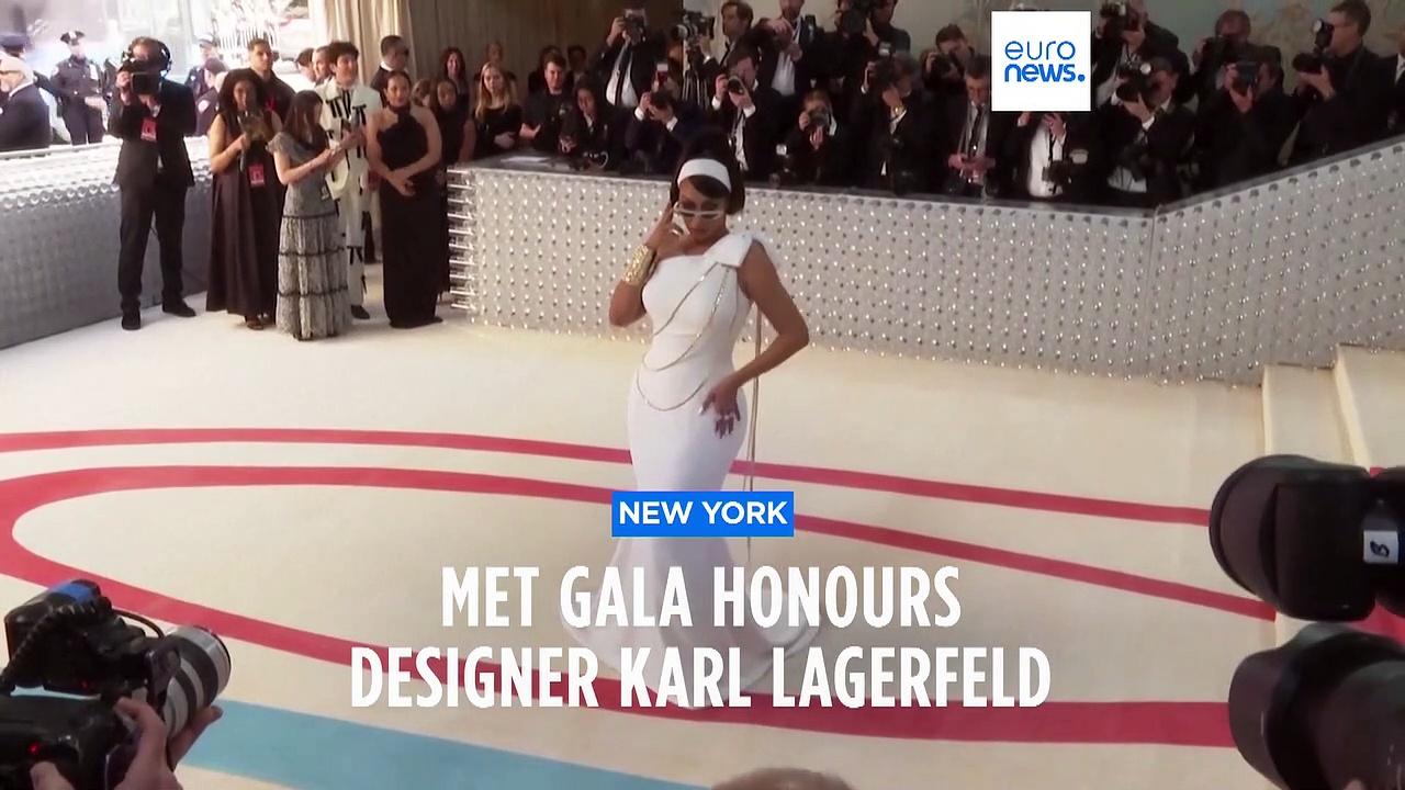 Met Gala stars pay tribute to Karl Lagerfeld