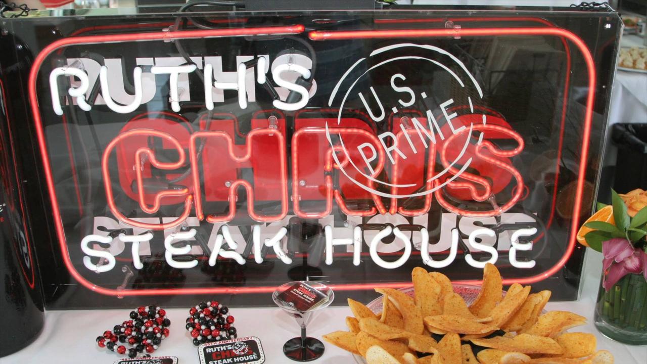 Olive Garden Owner Buys Ruth’s Chris Steak House