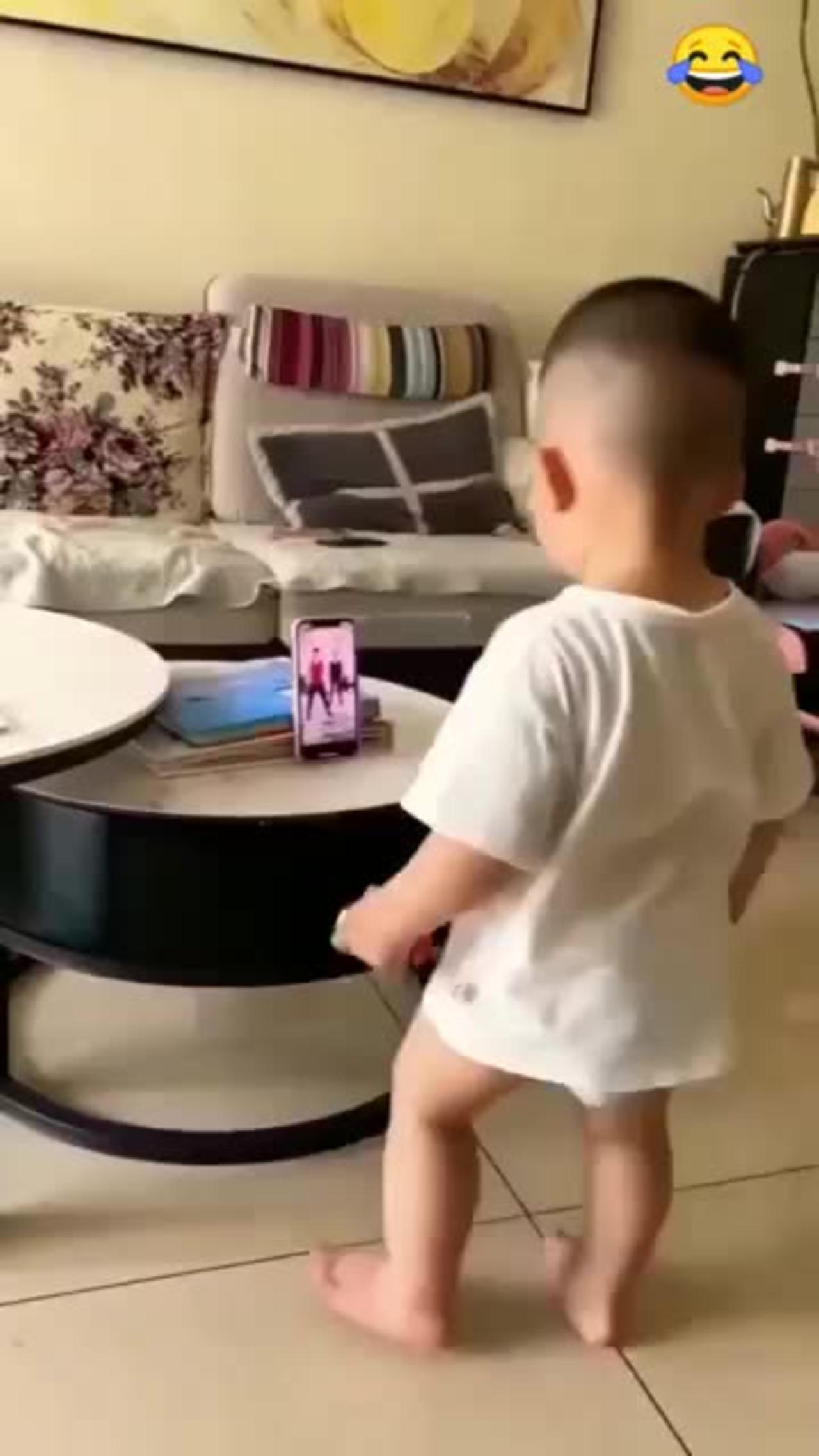 cute baby funny video 😍😂 #cutebaby #baby #shorts #status #cute #shortsfeed