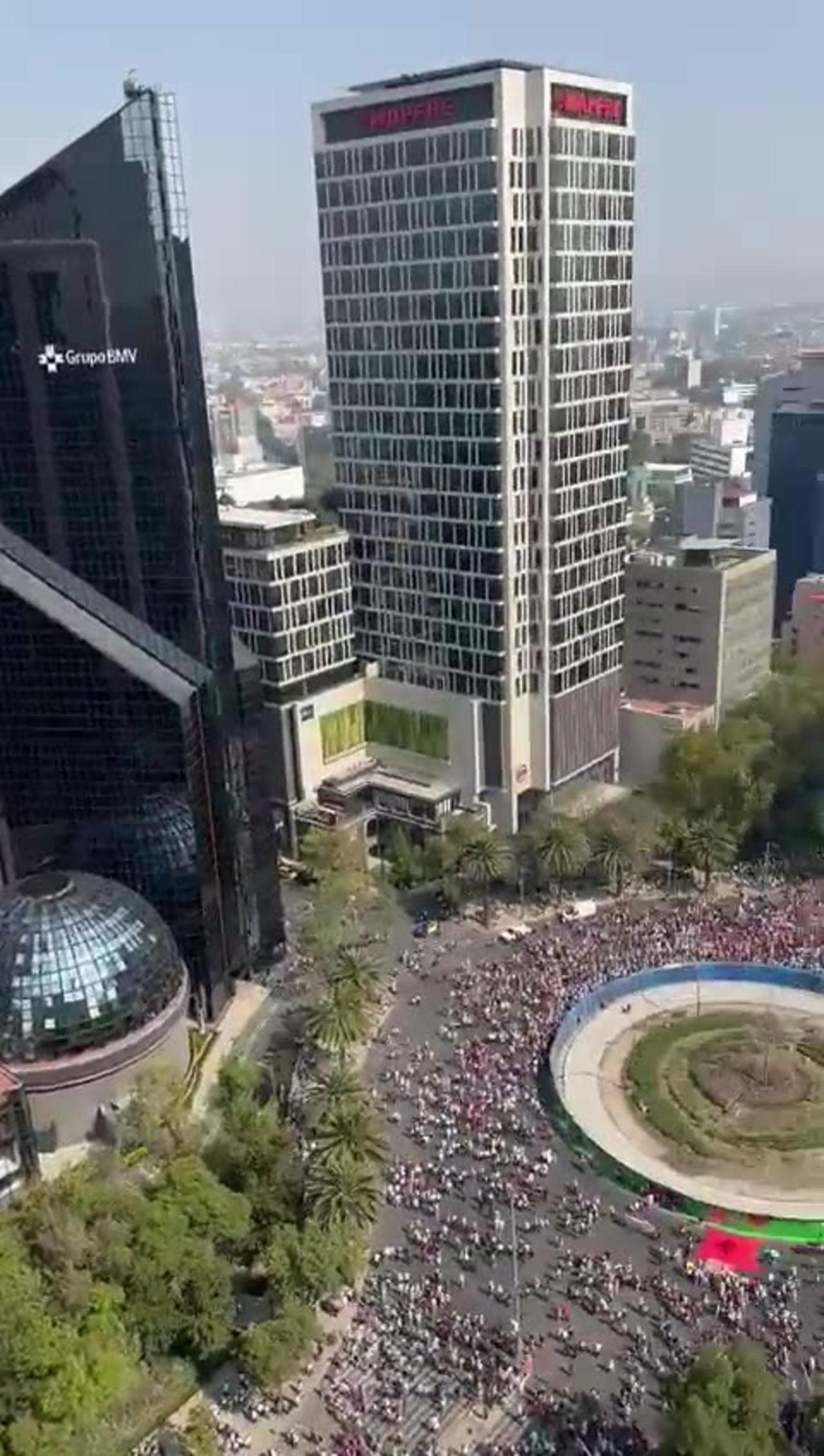 Massive protest in Mexico against the Mexican president's electoral reform plan.