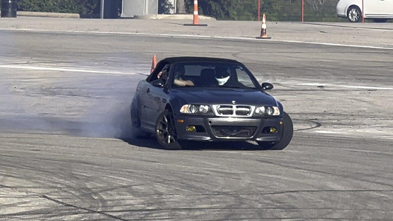 Man catches his wife doing this One News Page VIDEO