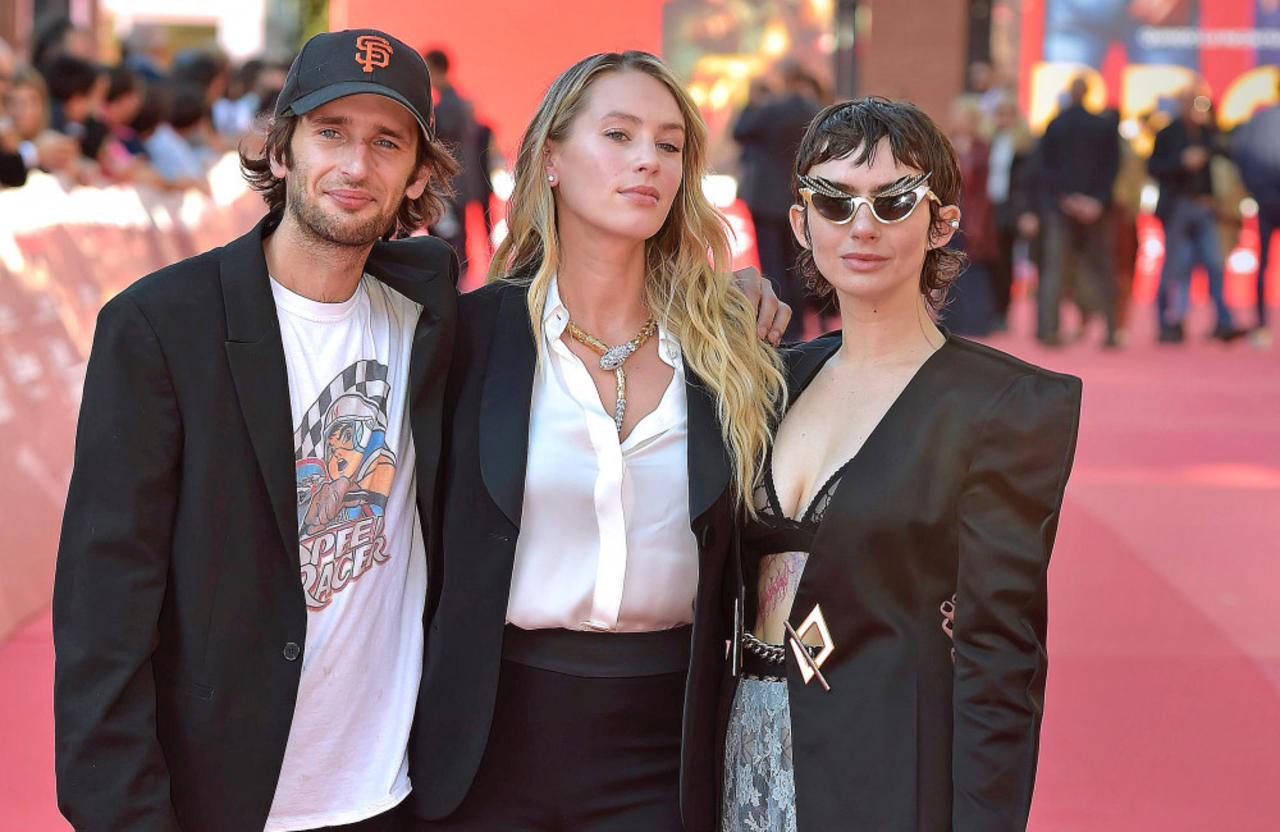 Sean Penn’s son Hopper and Rosanna Arquette’s daughter confirm romance