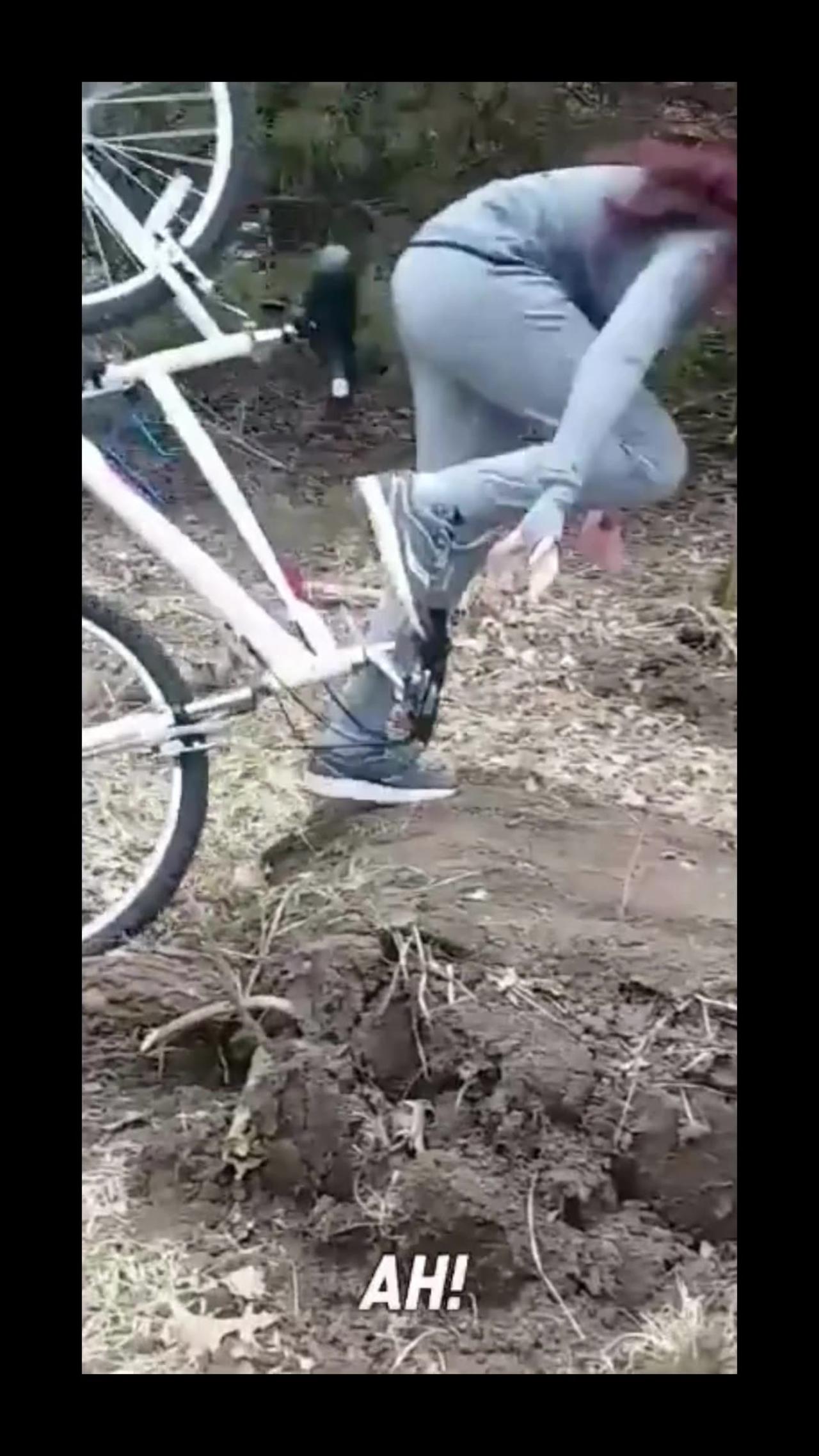 Must See Livestream Fails: Watch Now! - rnkc1ea