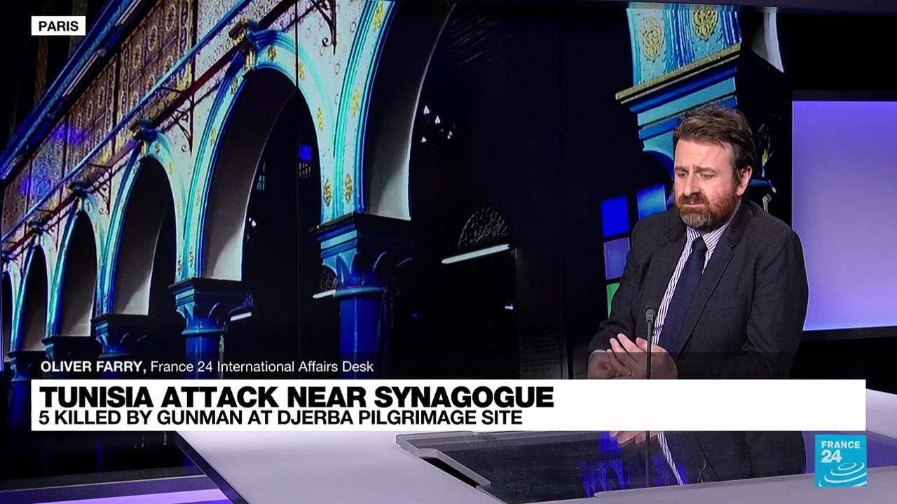Tunisian policeman kills five in synagogue shooting spree