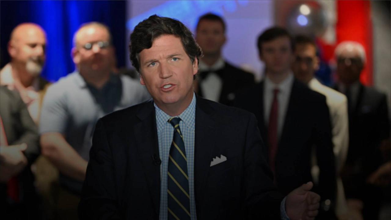 Tucker Carlson Is Going to Relaunch His Show on Twitter