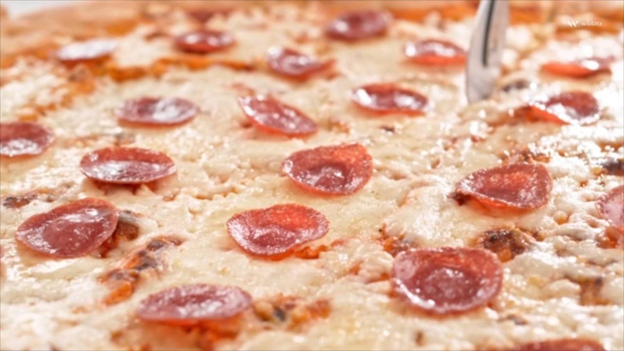 The Most Famous Pizza Styles From Around the World