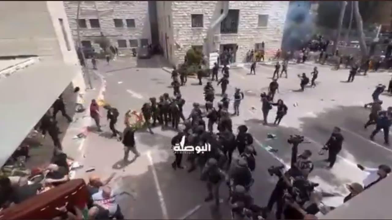 Video shows Israeli police beating mourners at Palestinian-American journalist's