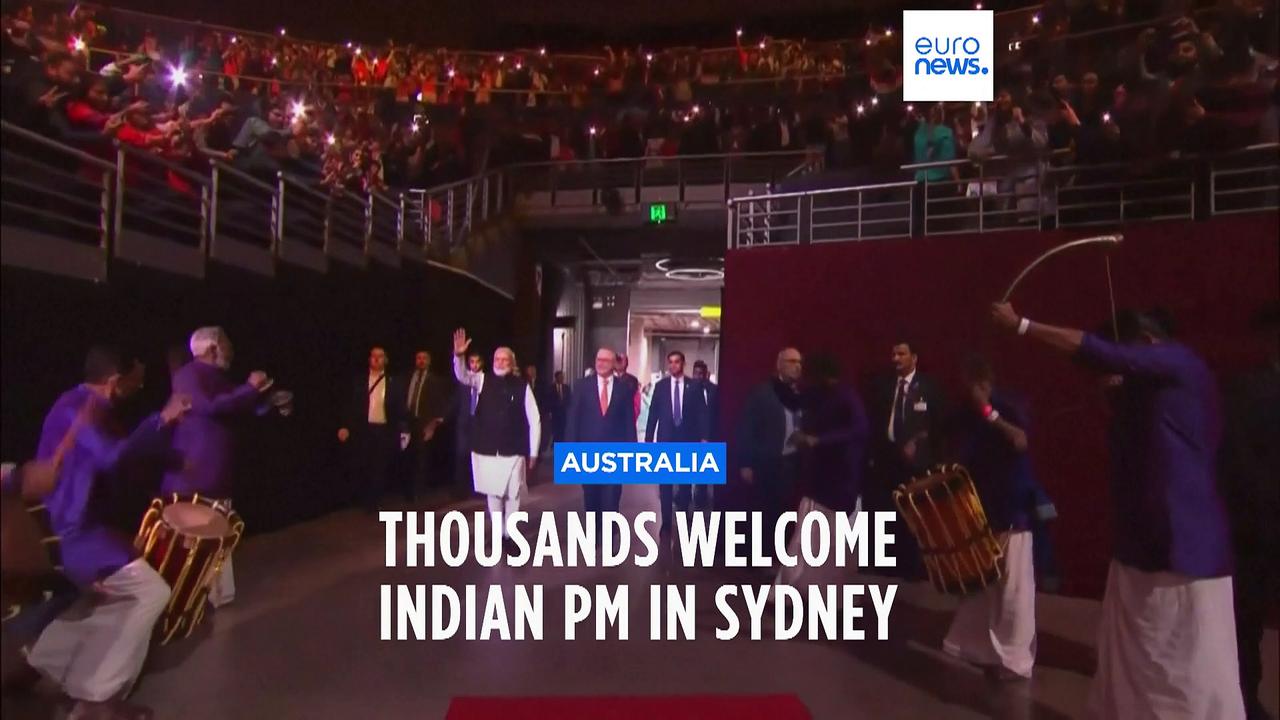 Indian PM strengthens ties with Australia on second official visit
