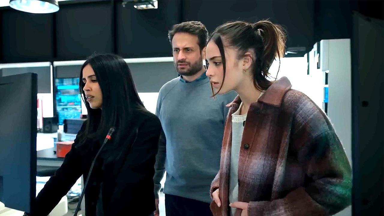 Get Ready for the Final Episodes of Netflix's Manifest