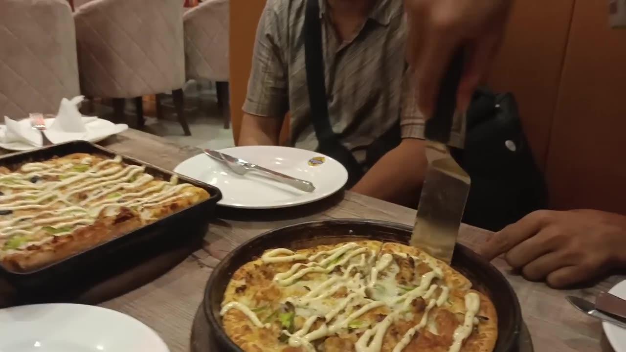 ANNHI DEA MAZAAK AE Pizza Pranks Jaranwala One News Page VIDEO