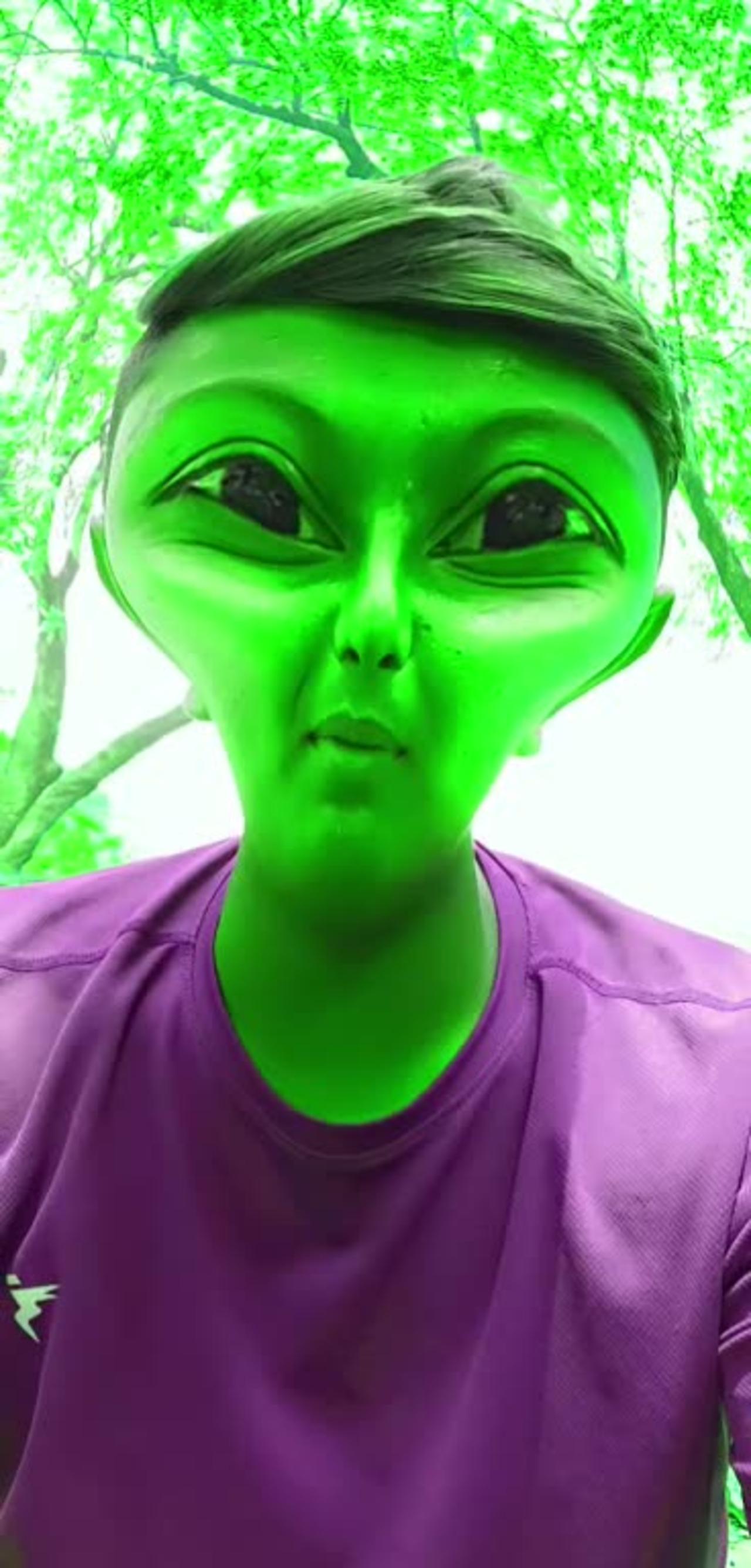Funny alien 👽