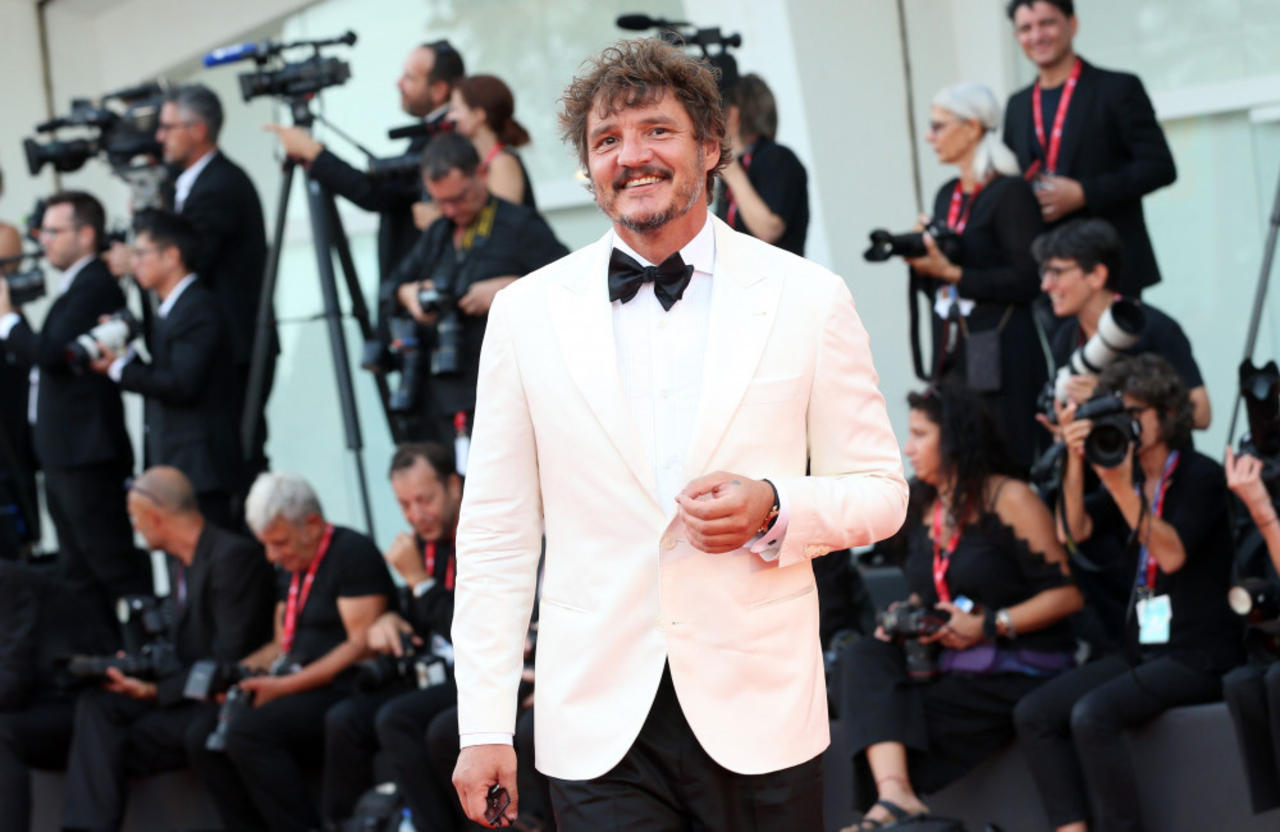 Pedro Pascal got eye infection from letting ‘GoT’ fans jam thumbs in his eye