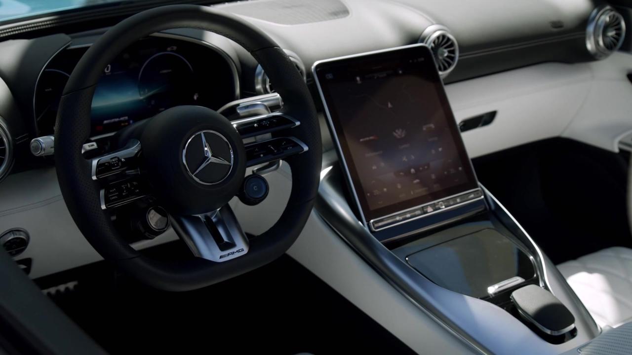 The new Mercedes-AMG SL 43 Interior Design