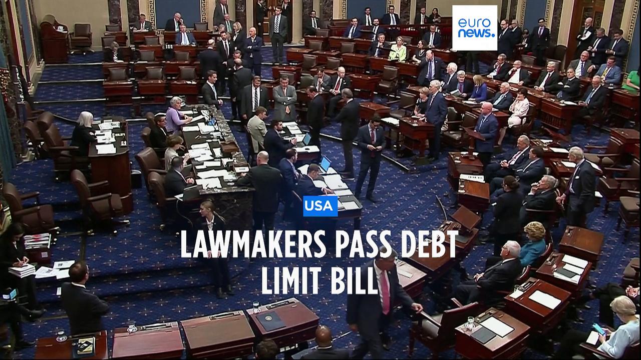 US Senate avoids default in vote on debt ceiling and spending cuts
