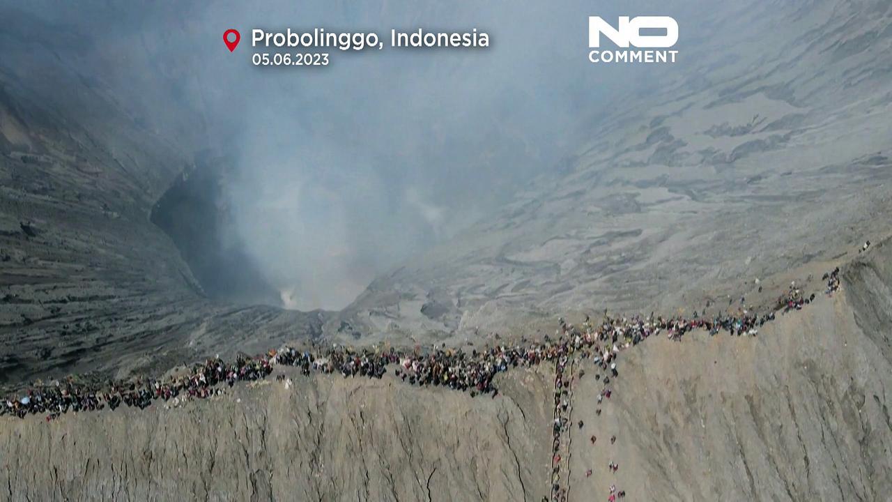 Watch: Hindu worshippers in Indonesia throw offerings into an active volcano