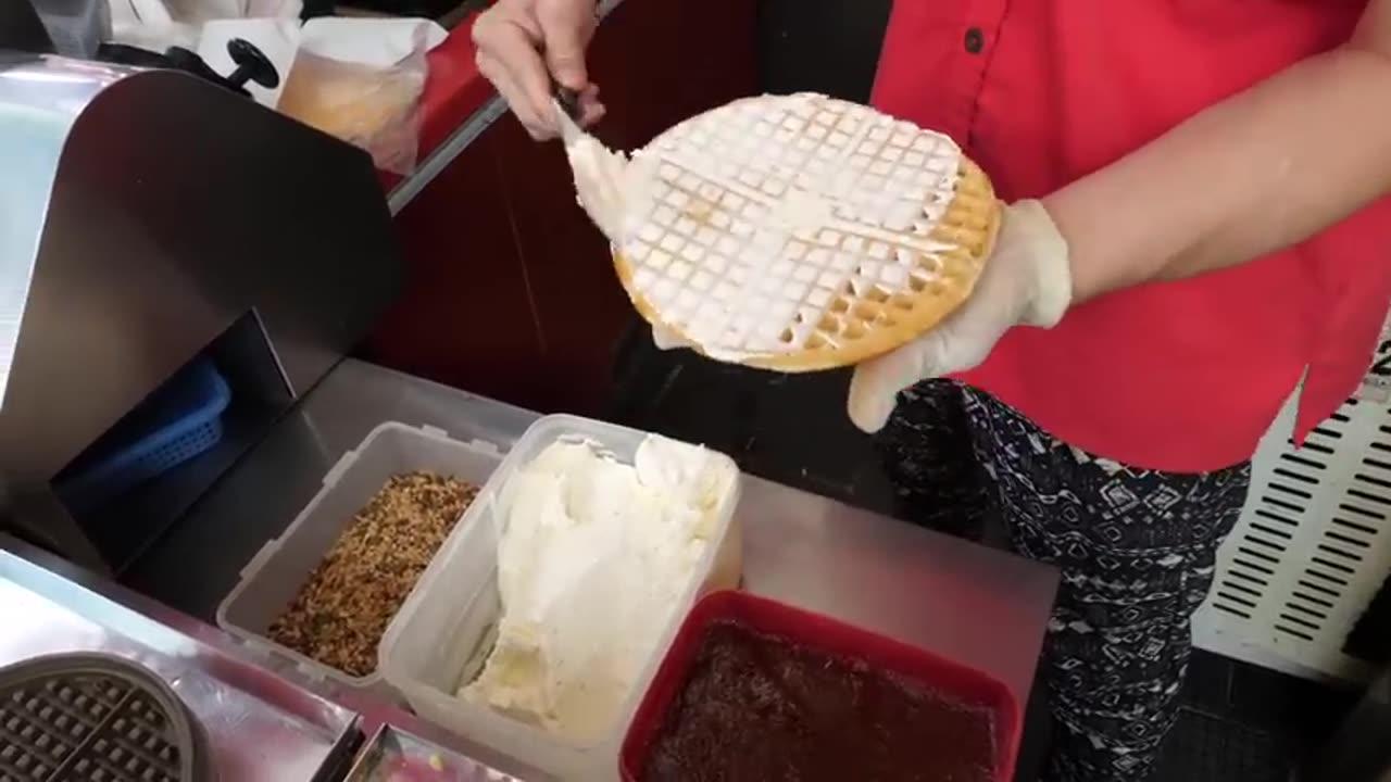Fruit Cream Waffles Korean Street Food One News Page VIDEO